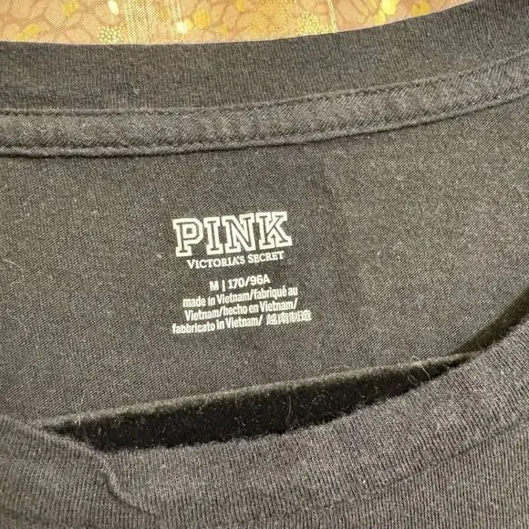 PINK Victorias Secret Black T Shirt Embroidered Pizza Slice Medium - Picture 4 of 4